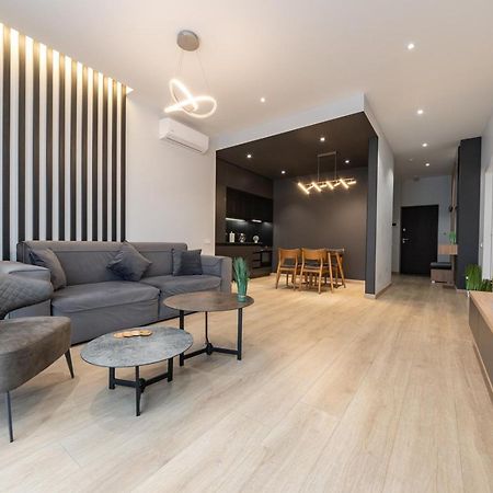 Royal Tower Residence Big Vip Apartment In Center Floor 27 Kiev Extérieur photo