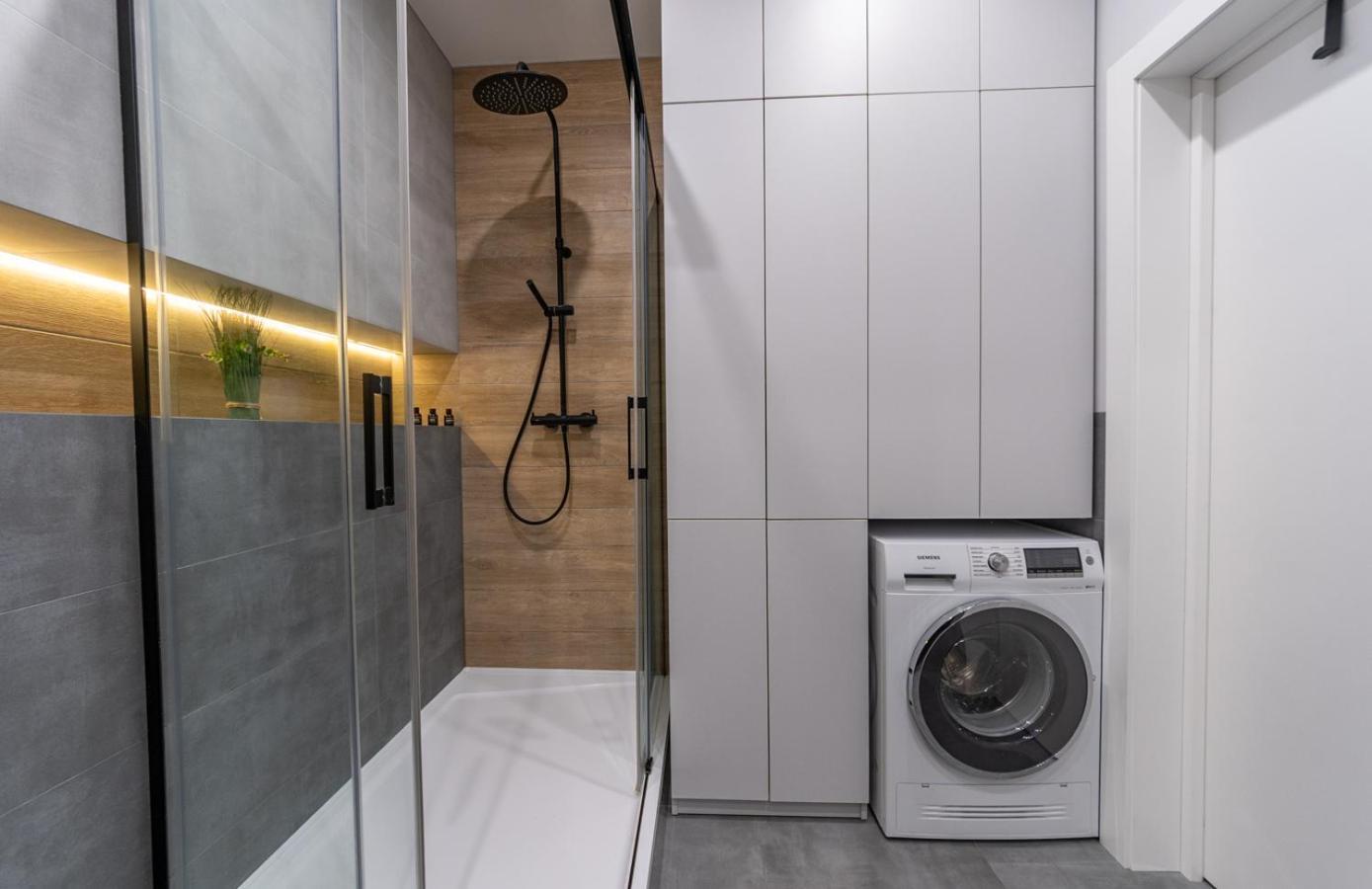 Royal Tower Residence Big Vip Apartment In Center Floor 27 Kiev Extérieur photo