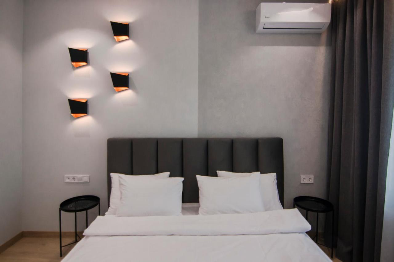 Royal Tower Residence Big Vip Apartment In Center Floor 27 Kiev Extérieur photo