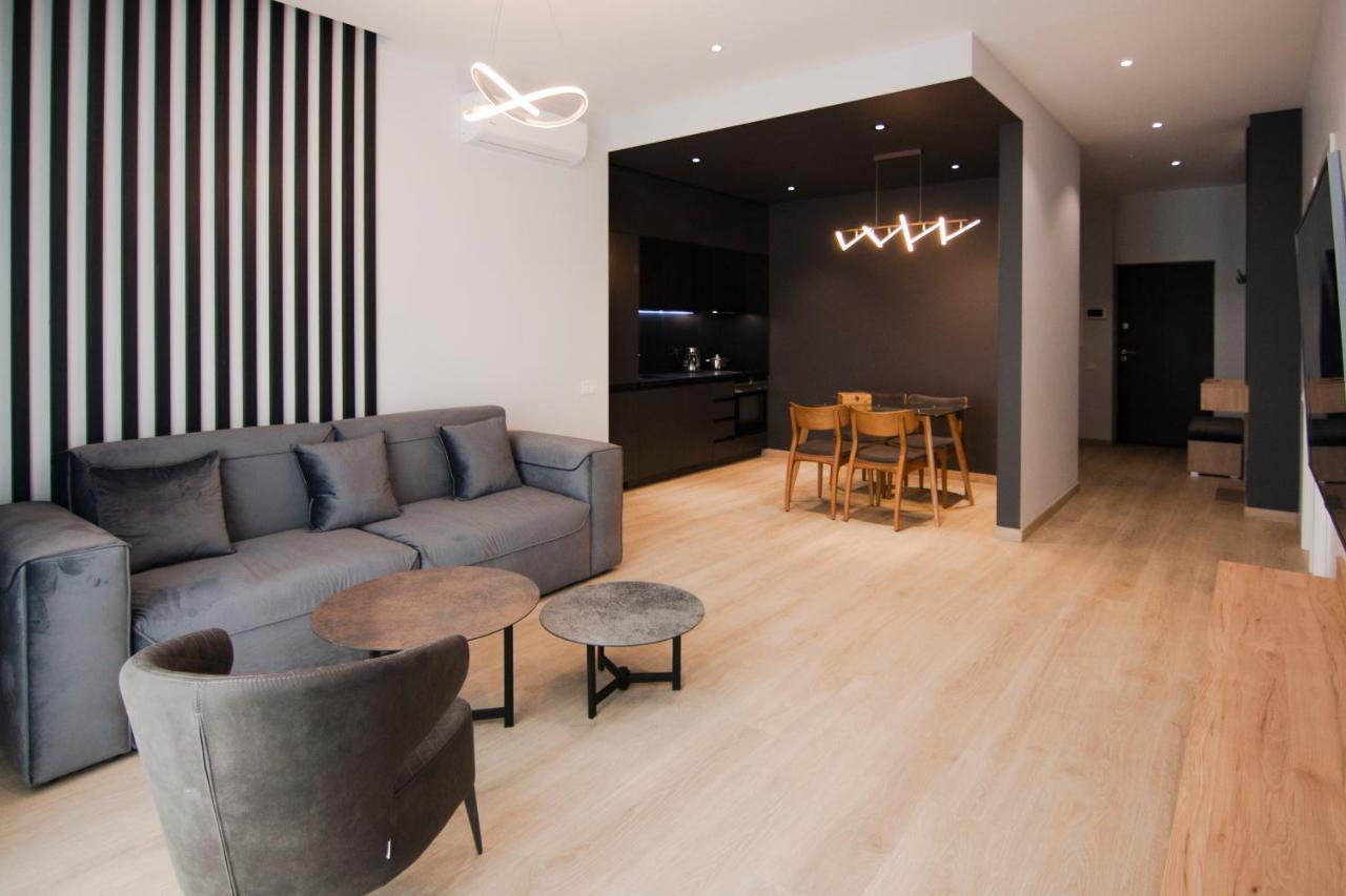Royal Tower Residence Big Vip Apartment In Center Floor 27 Kiev Extérieur photo